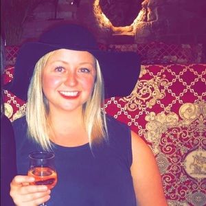 Meet your Posher, Kara